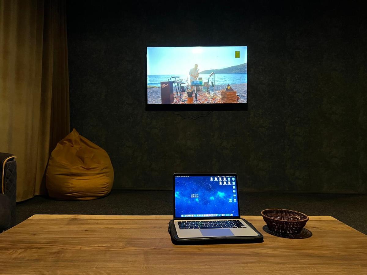 Hotel Eden Местия Екстериор снимка
