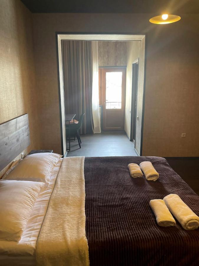 Hotel Eden Местия Екстериор снимка